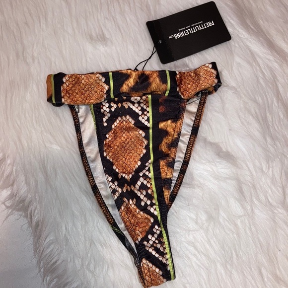 Pretty Little Thing Tiger Print Thong Bikini - Picture 11 of 13